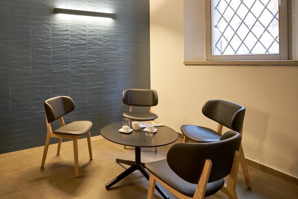 Smart Hotel Карпи Экстерьер фото