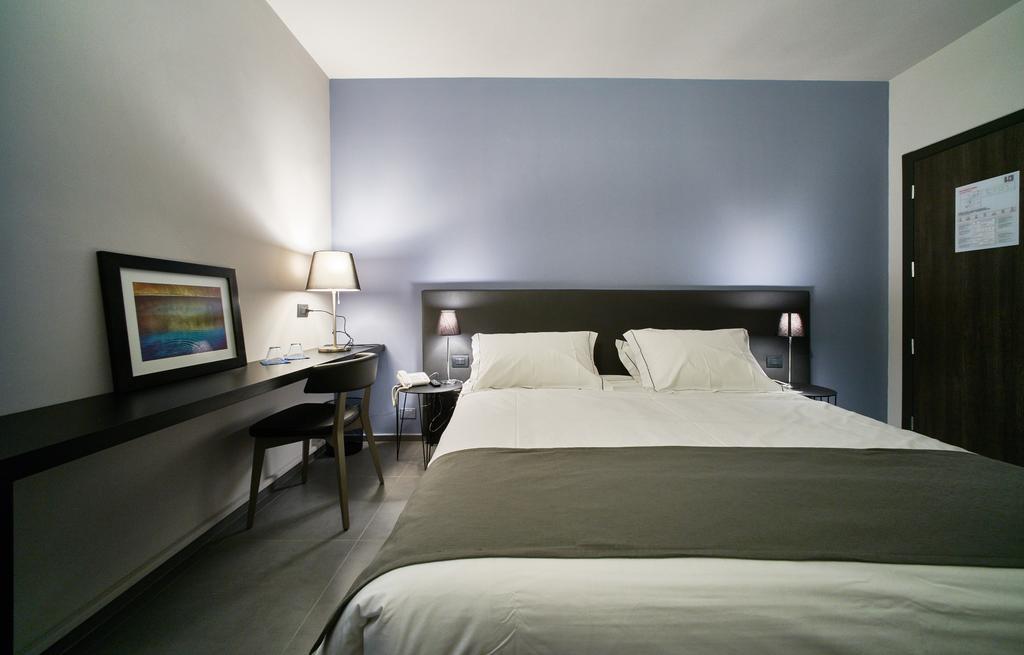 Smart Hotel Карпи Экстерьер фото